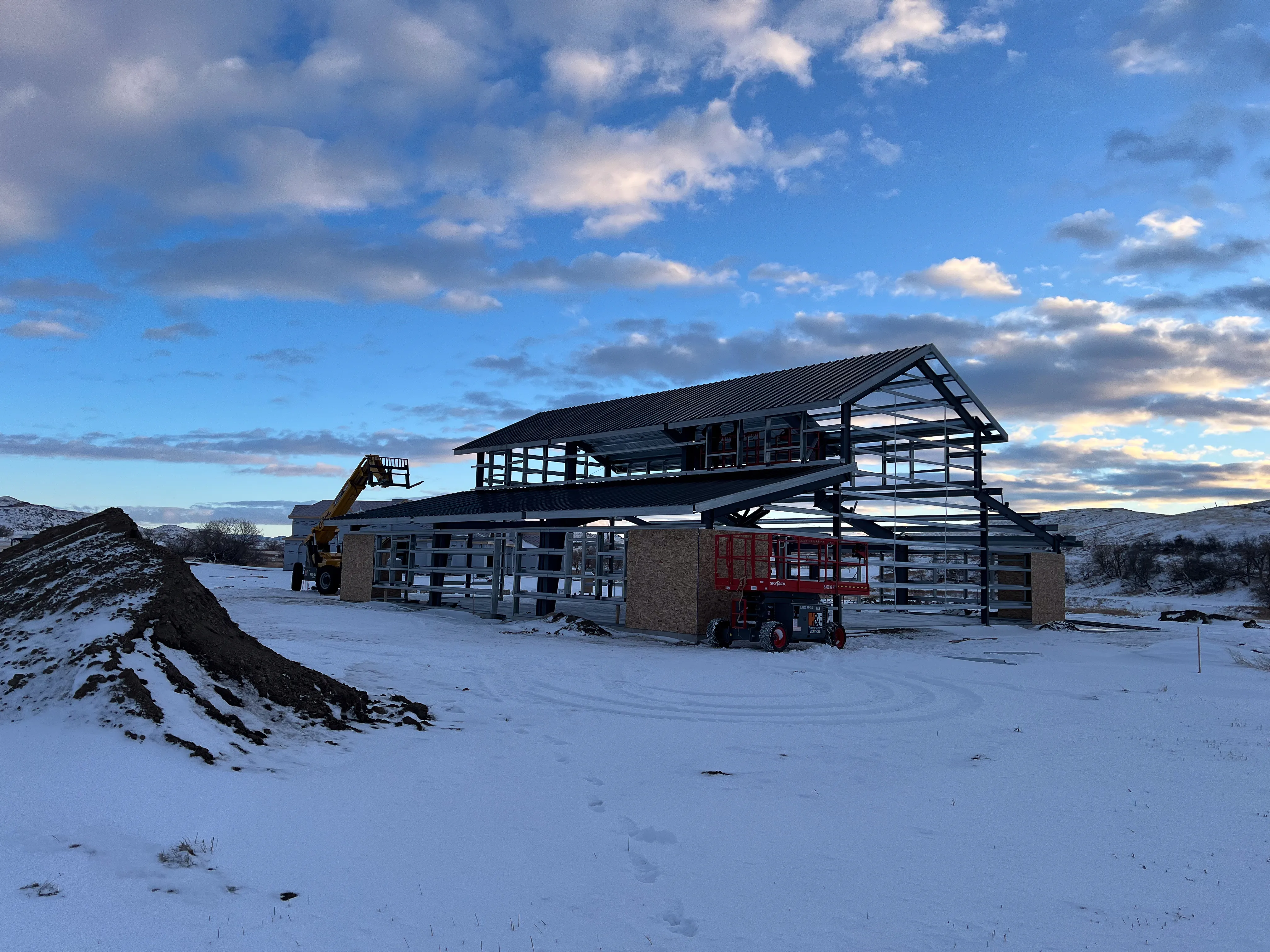 60x60x10 Barndominium - Sheridan, WY gallery image 2